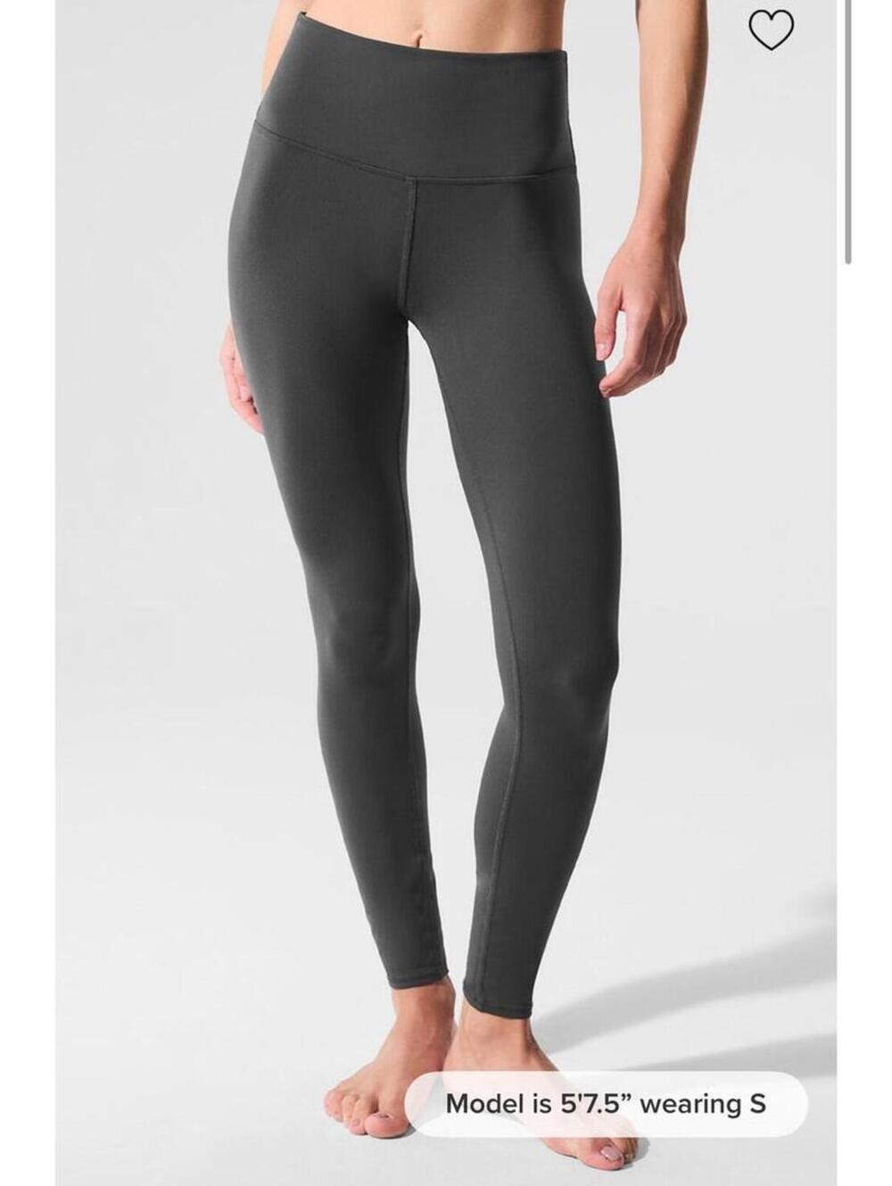 Alo Yoga High Waist Airbrush legging M in anthracite excellent condition